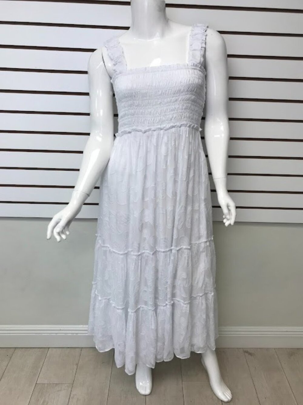 NWT Lilly Pulitzer Hadley Smocked White Maxi Dress Poly Crepe Swirl Medium